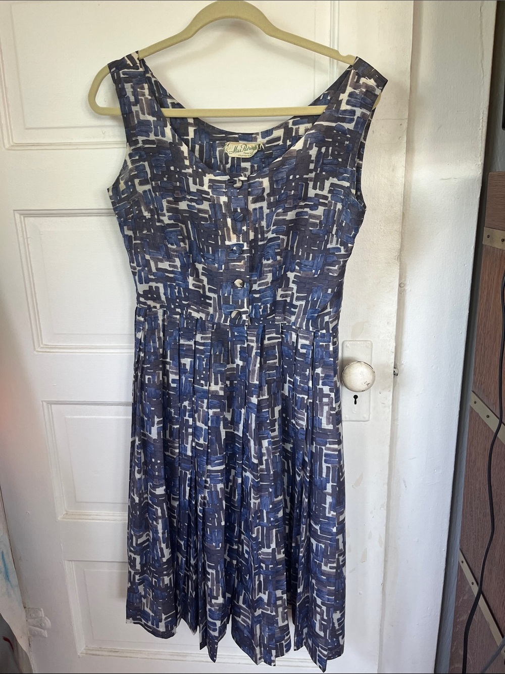 1950’s Miss Patricia Blue Silk Geometric Print Sleeveless Midi Dress size 6 ish